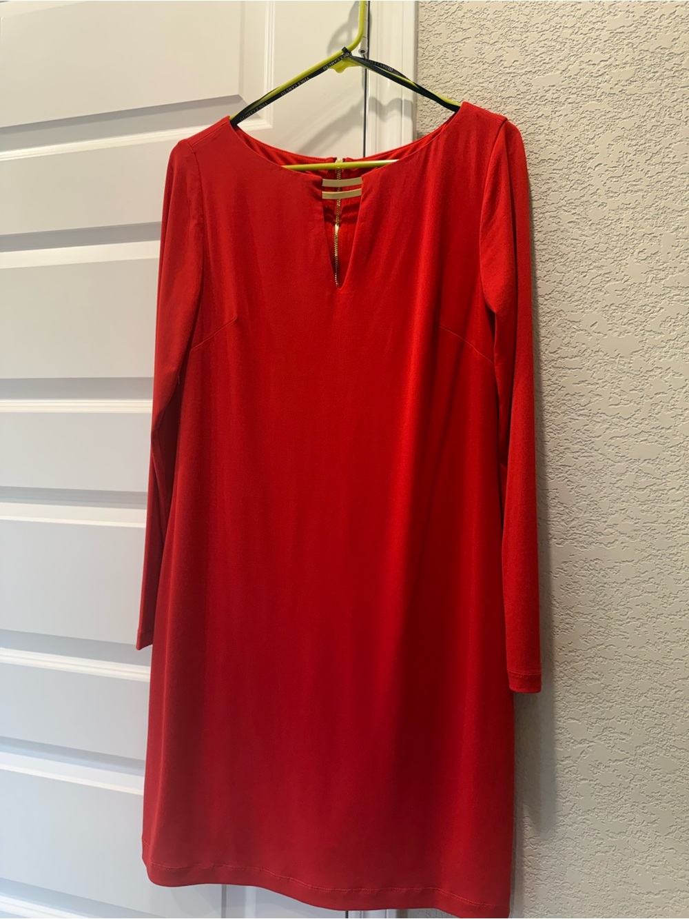 Vince Camuto Red Long-Sleeve Shift Dress